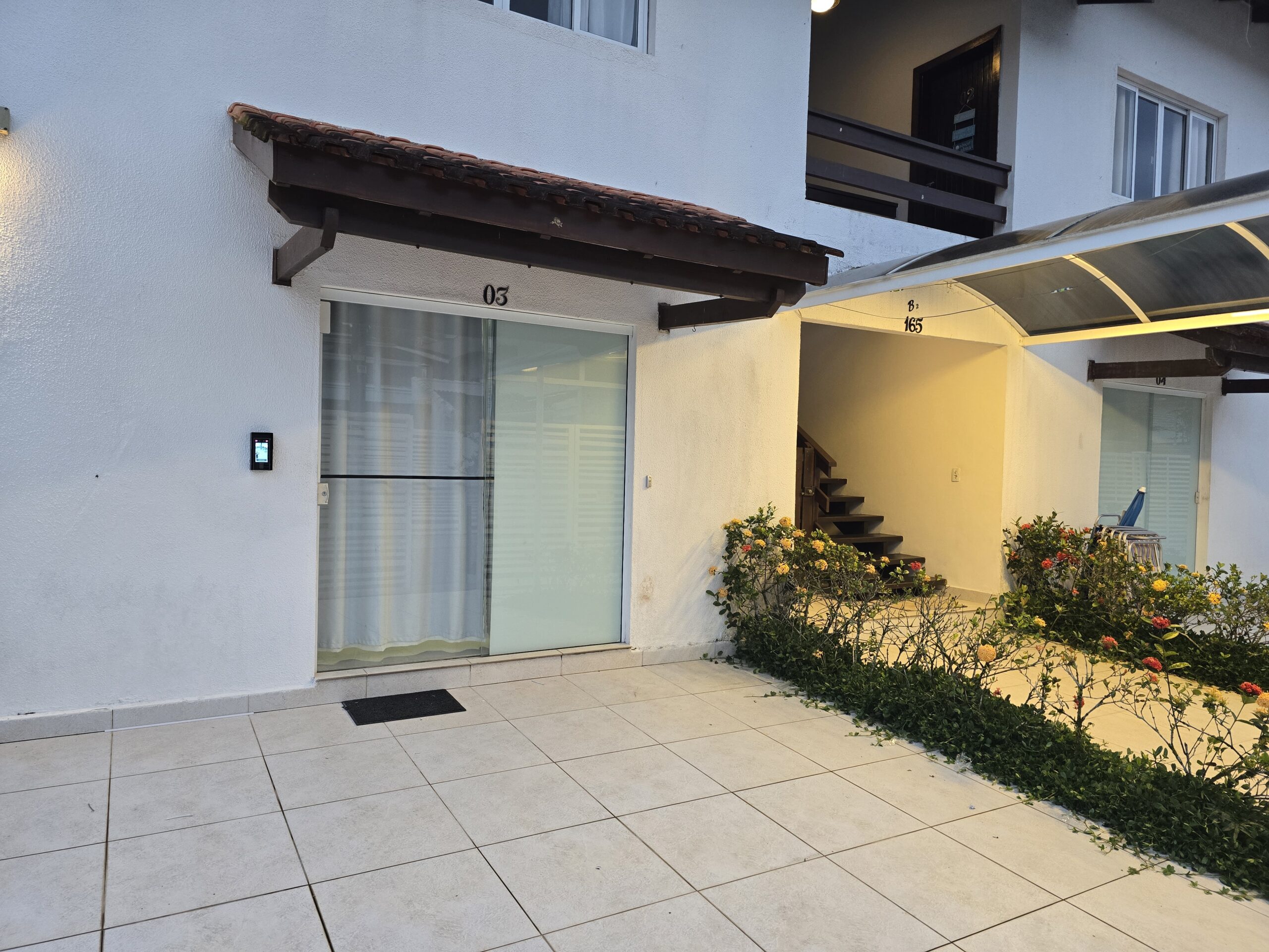 Entrada da casa para temporada em São Sebastião